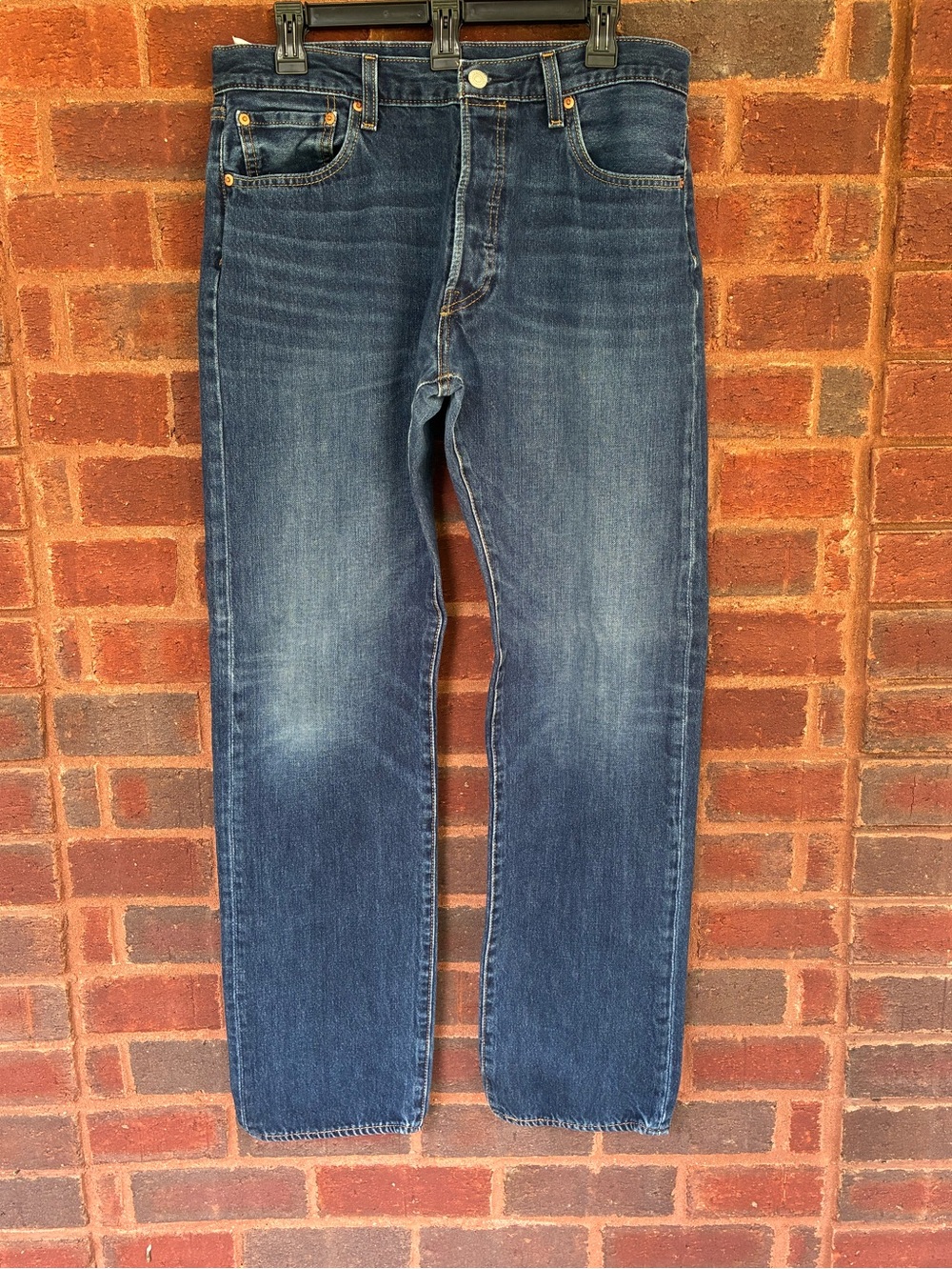 Classic Levi’s 501 Dark Blue Straight Jeans with Leather Patch